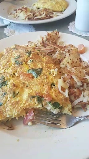 Des Plaines Family Restaurant & Pancake House photo